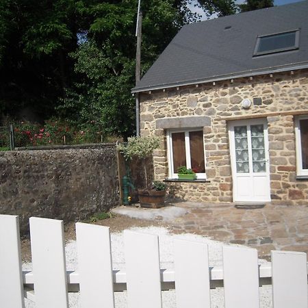 Gite La Forge Villa Alexain Exteriör bild
