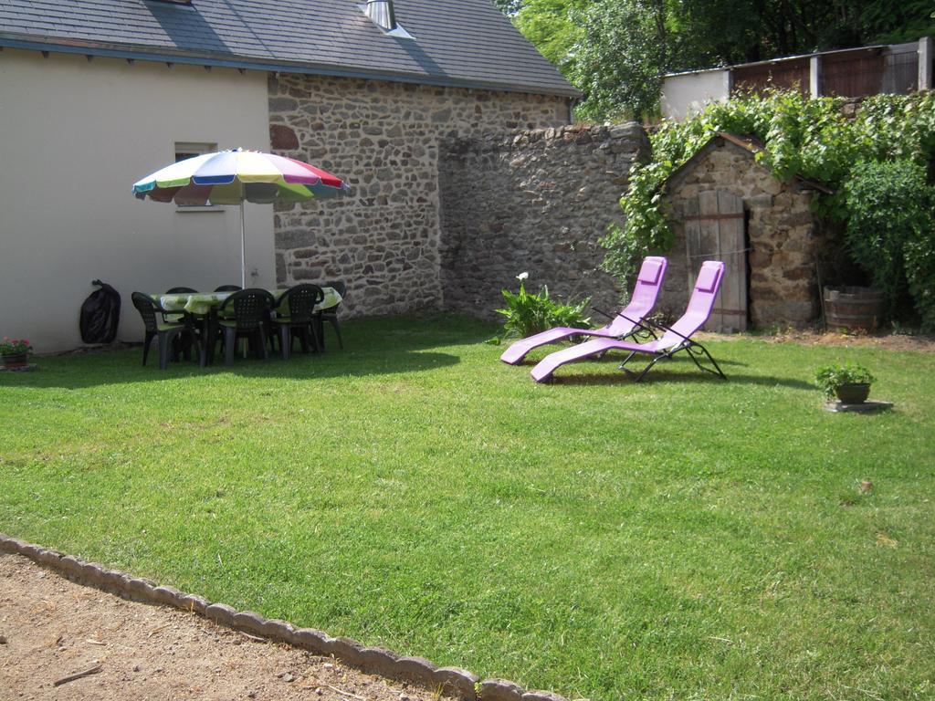 Gite La Forge Villa Alexain Exteriör bild